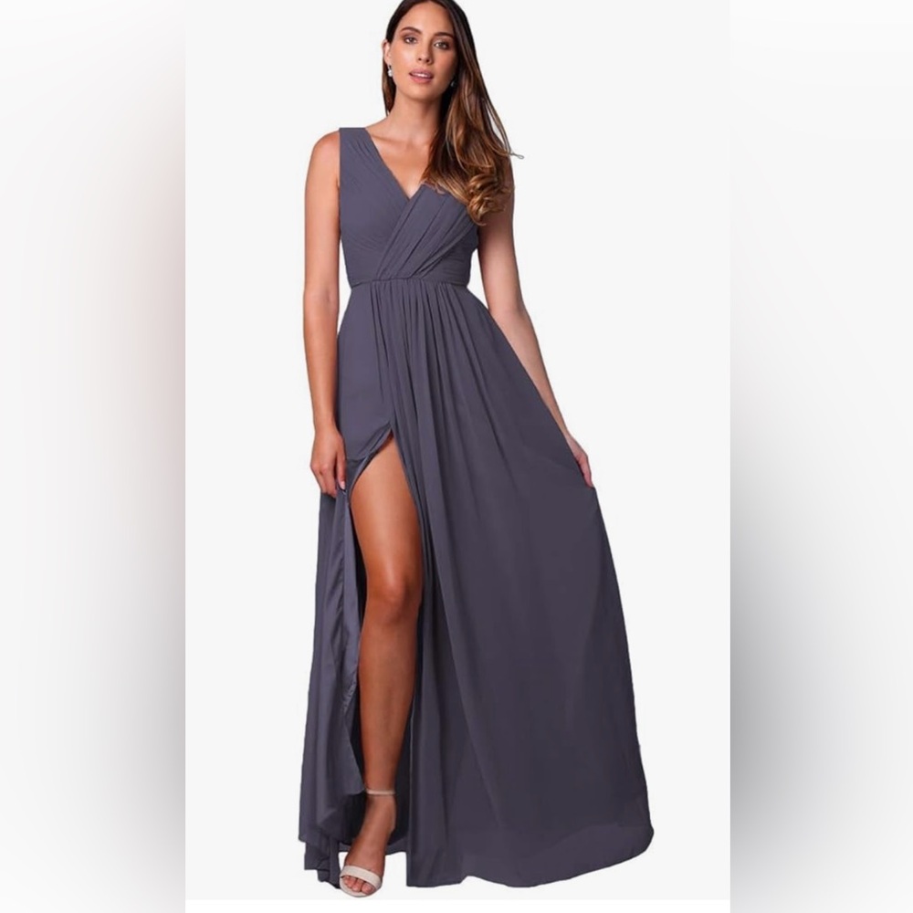 Formal dress, prom/wedding, size 16 (fits like 14)